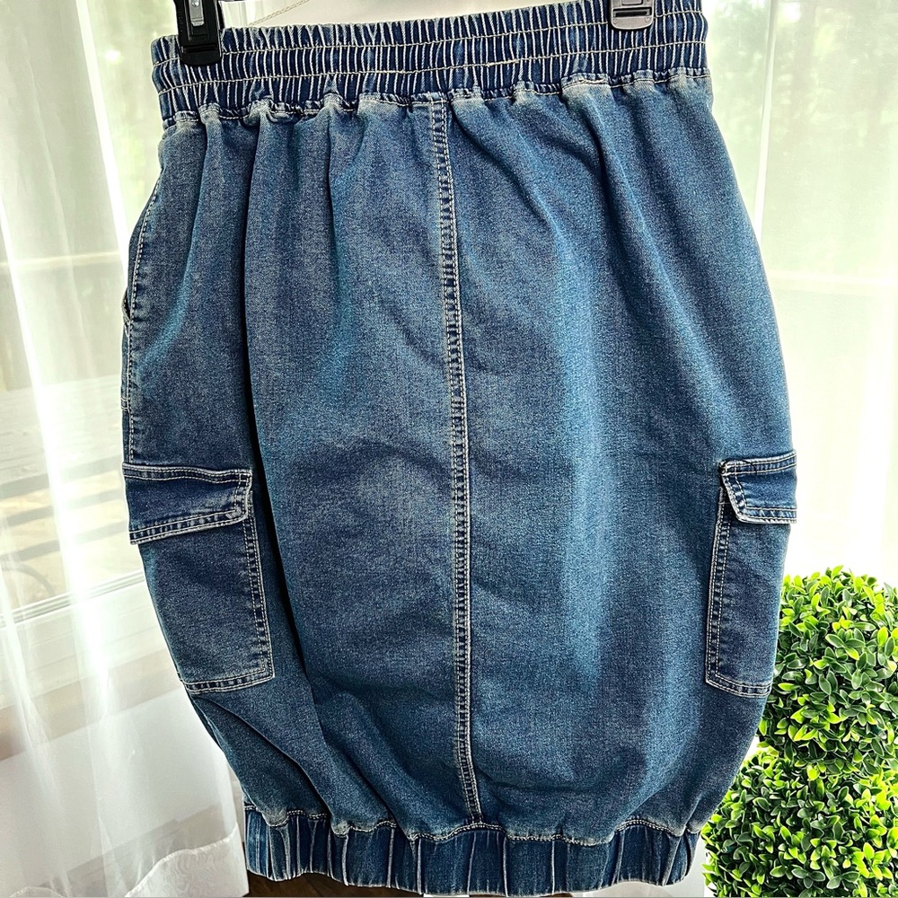 Ashley Stewart Denim Cargo Bubble Skirt Medium Blue Size 10/12 - Picture 6 of 15